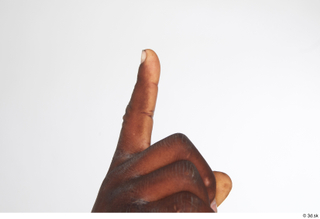 Kato Abimbo fingers index finger point finger 0003.jpg